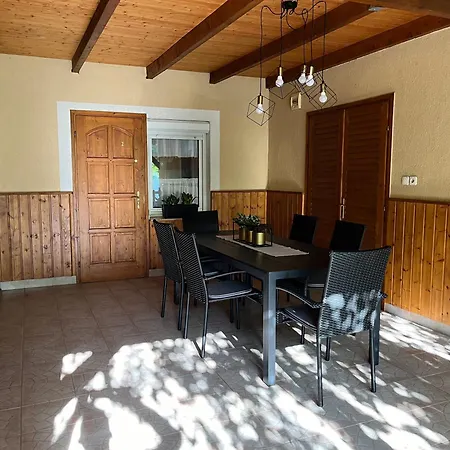R-home Apartment *